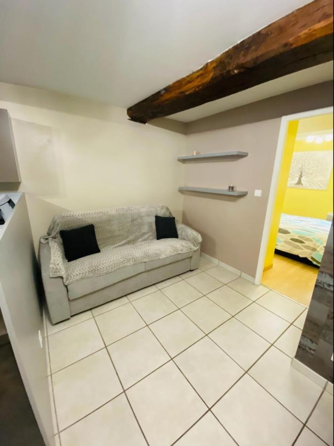 שאלון-סור-סאון Bel Appartement Coeur De Ville מראה חיצוני תמונה